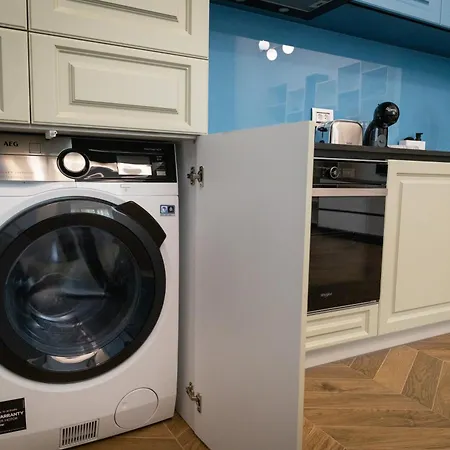 Апартаменти Poshspot