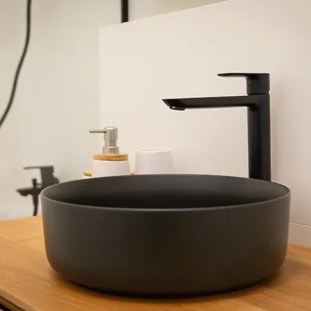 Апартаменти Poshspot *