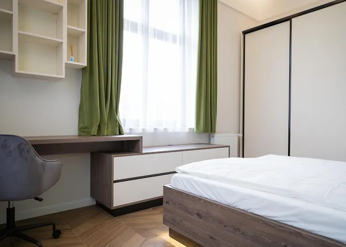 Apartament Poshspot *