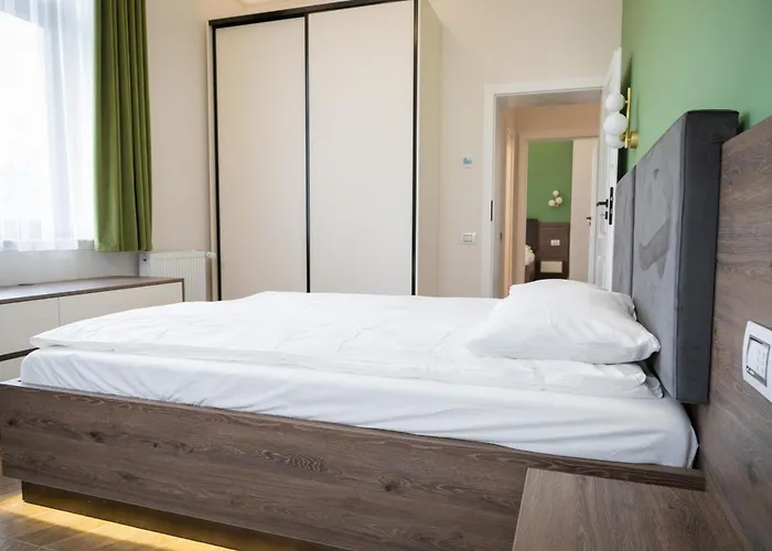 Apartament Poshspot *